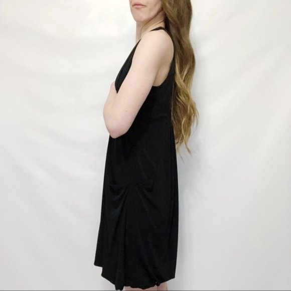 LAUNDRY BY SHELLI SEGAL V-Neck Dress with Pockets - Picture 6 of 10